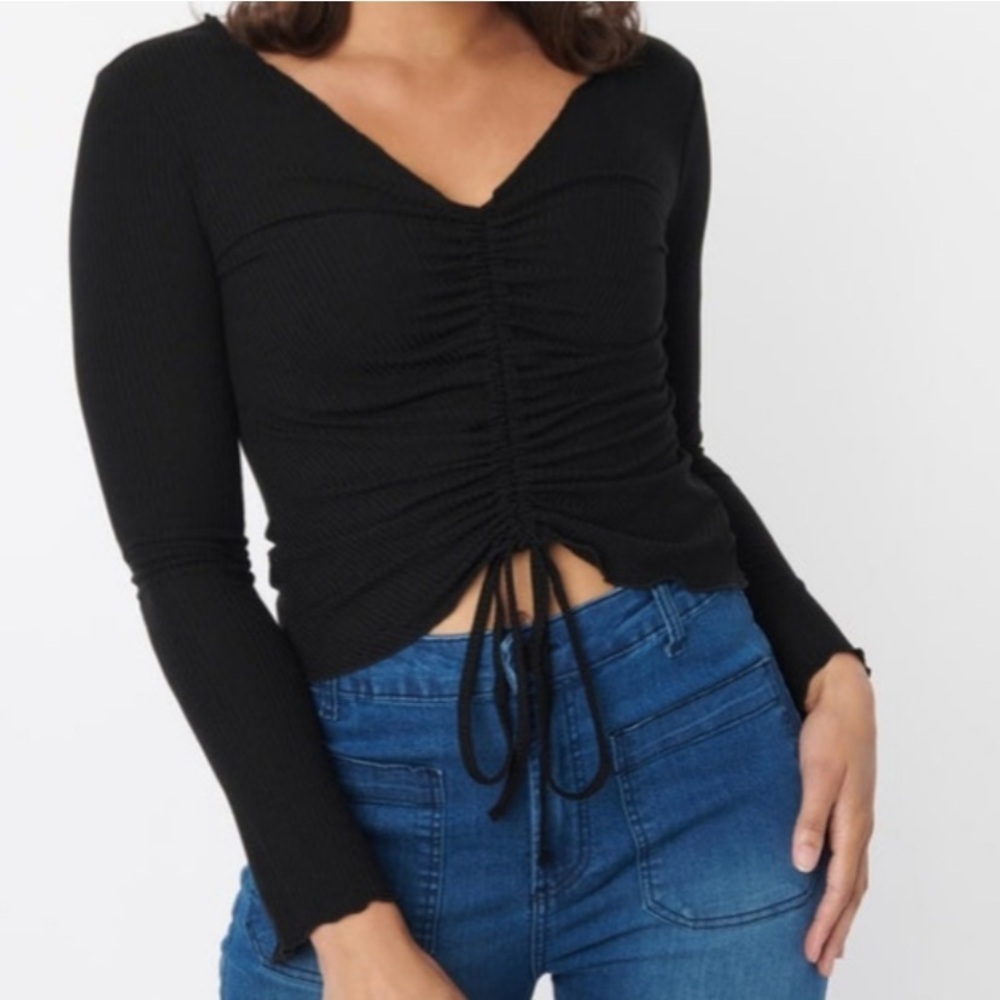 Women’s - Ultra Flirt - Ruched Front Long Sleeve Top - Size Large